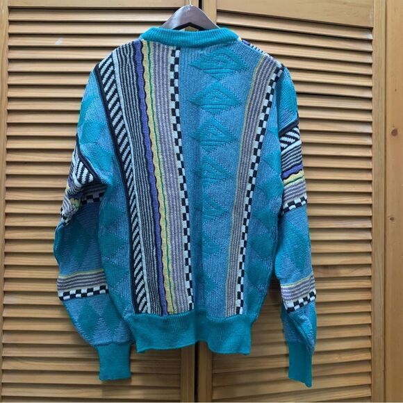 Vintage Saturdays Sweater Small - Picture 4 of 5